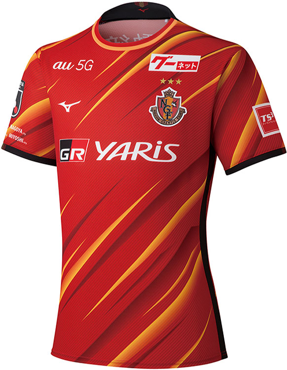 サクサク見れる！2021年のJ1全チーム「ホームユニフォーム」まとめ｜写真12