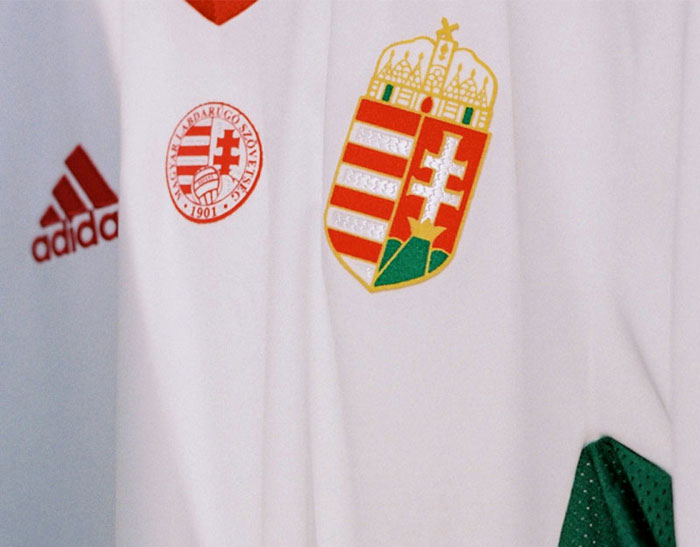ハンガリー代表のEURO2020ユニフォーム！ホームは「川」を描く｜写真4