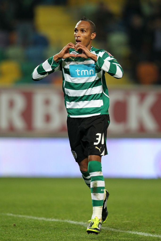 守田英正加入のスポルティング、「2000年代のベストイレブン」を選ぶ｜写真11