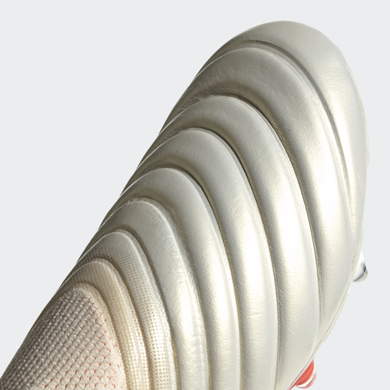 adidasの新スパイク『コパ 19』、実着用選手はこんな感じ！デザイナーの製品Q＆Aも｜写真11