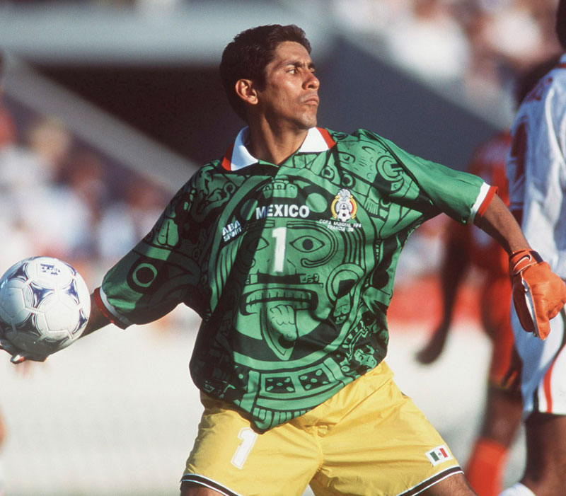 買うべきだった！「デザインがちょっと強烈すぎた」代表ユニフォーム10選｜写真11