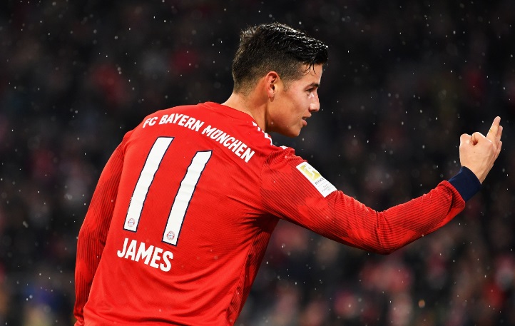 「背番号11」なのにトップ下で暴れた11人の司令塔｜写真15