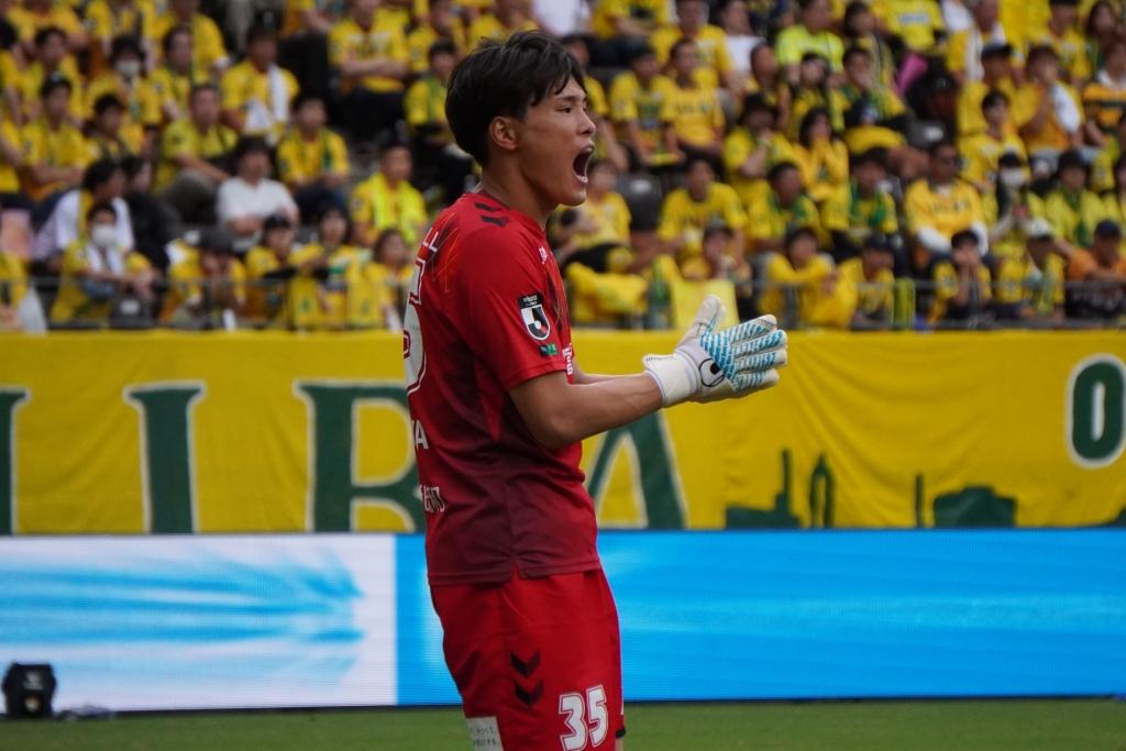 「何でこんなことになっているんだ」と頭を抱えた長期離脱…GK若原智哉がJ2ジェフユナイテッド千葉を勇気づけられる守護神へ｜写真5