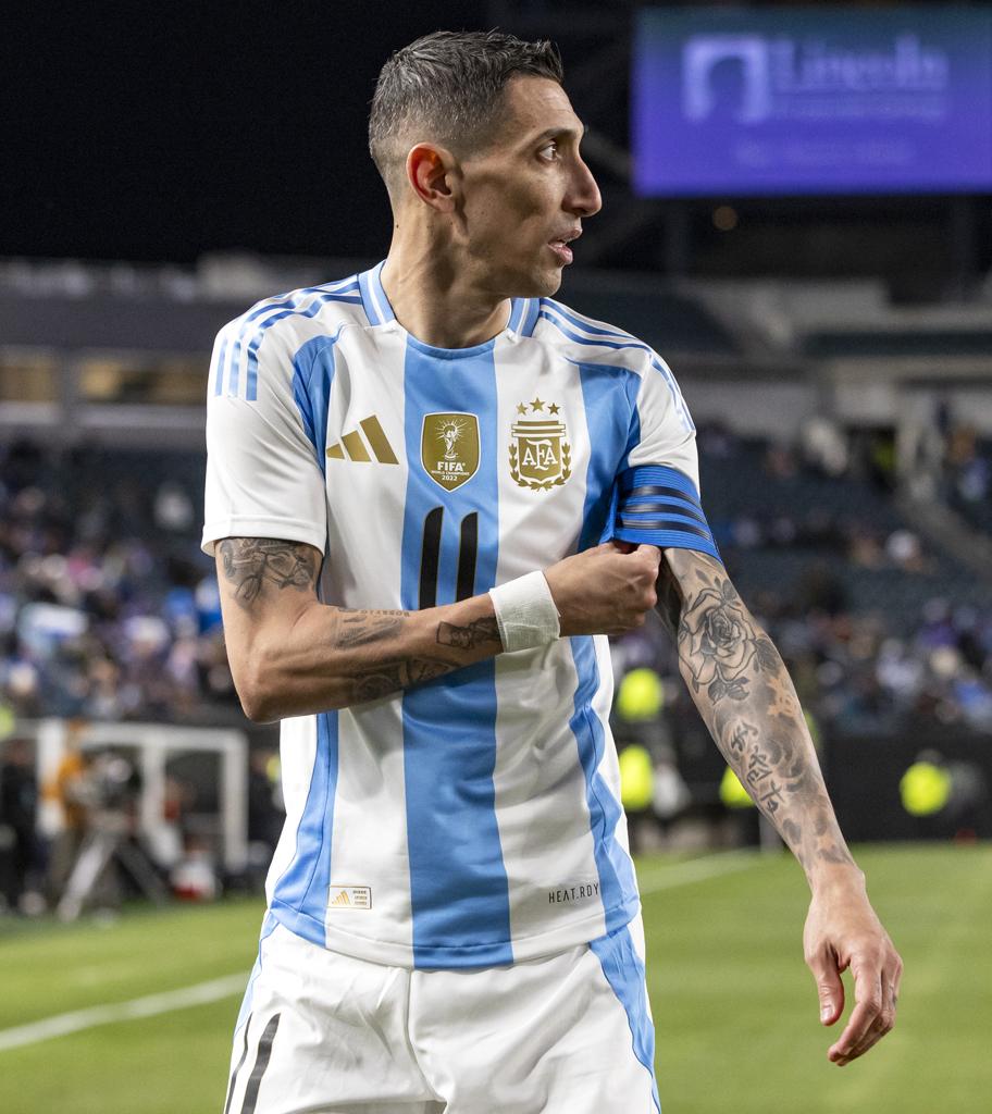 adidasと「20年以上契約を継続している」5つの代表チーム｜写真6