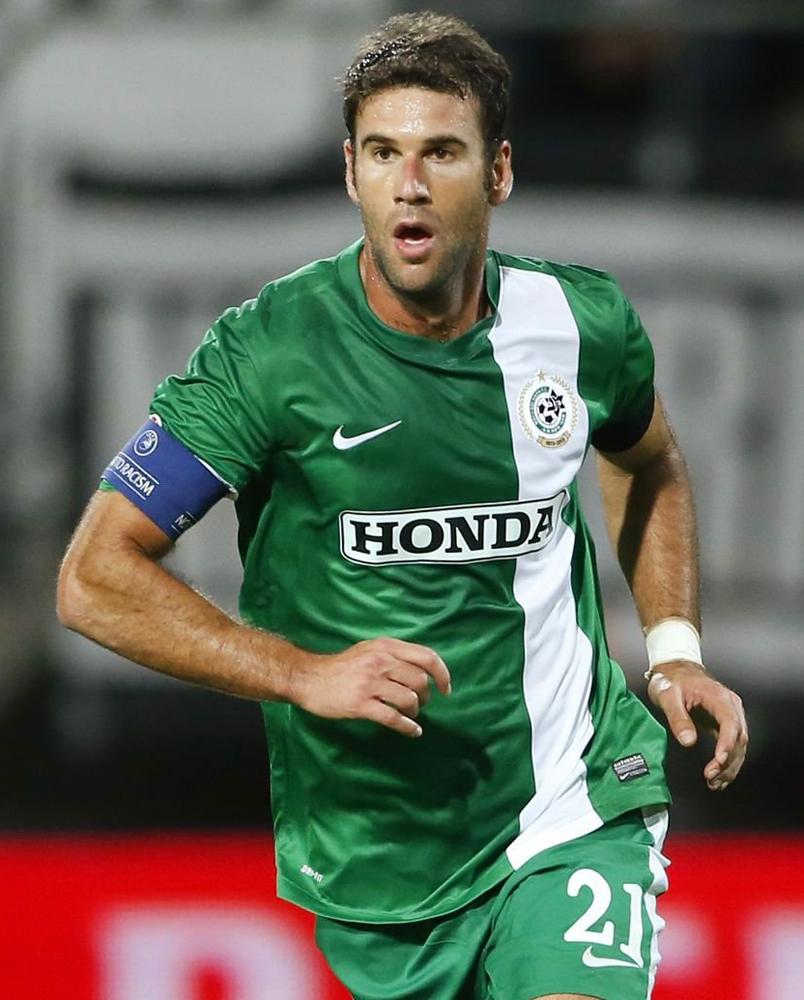 UEFAヨーロッパリーグで躍動した「日本企業ロゴ」ユニフォーム7選｜写真3