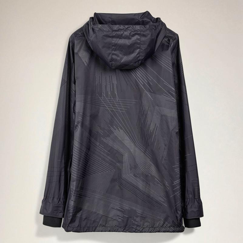 山本耀司とコラボ！レアル・マドリー、120周年を祝した「Y-3コレクション」が登場｜写真14