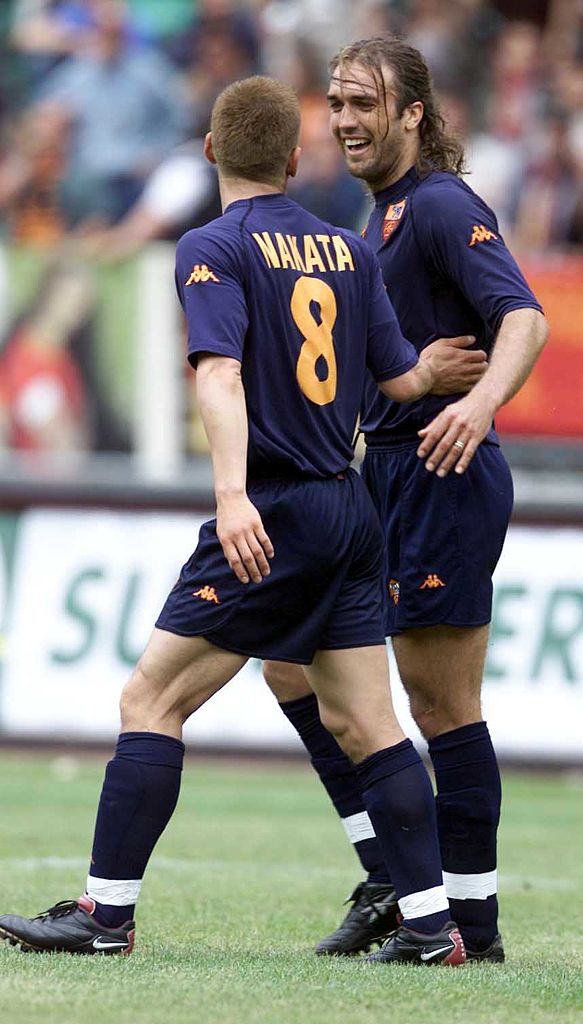 懐かしすぎる！中田英寿の「最強の同僚ストライカー」ベスト10｜写真2