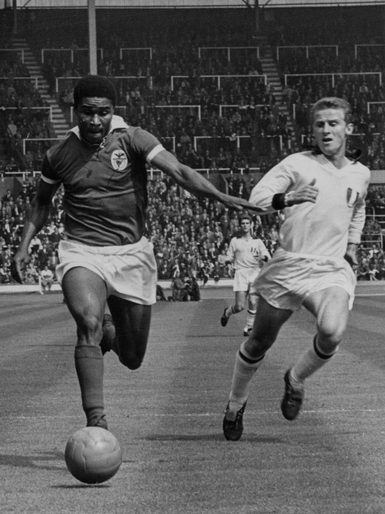 ペレの歴史…世界で最も「公式戦のゴールが多い選手」TOP10｜写真1