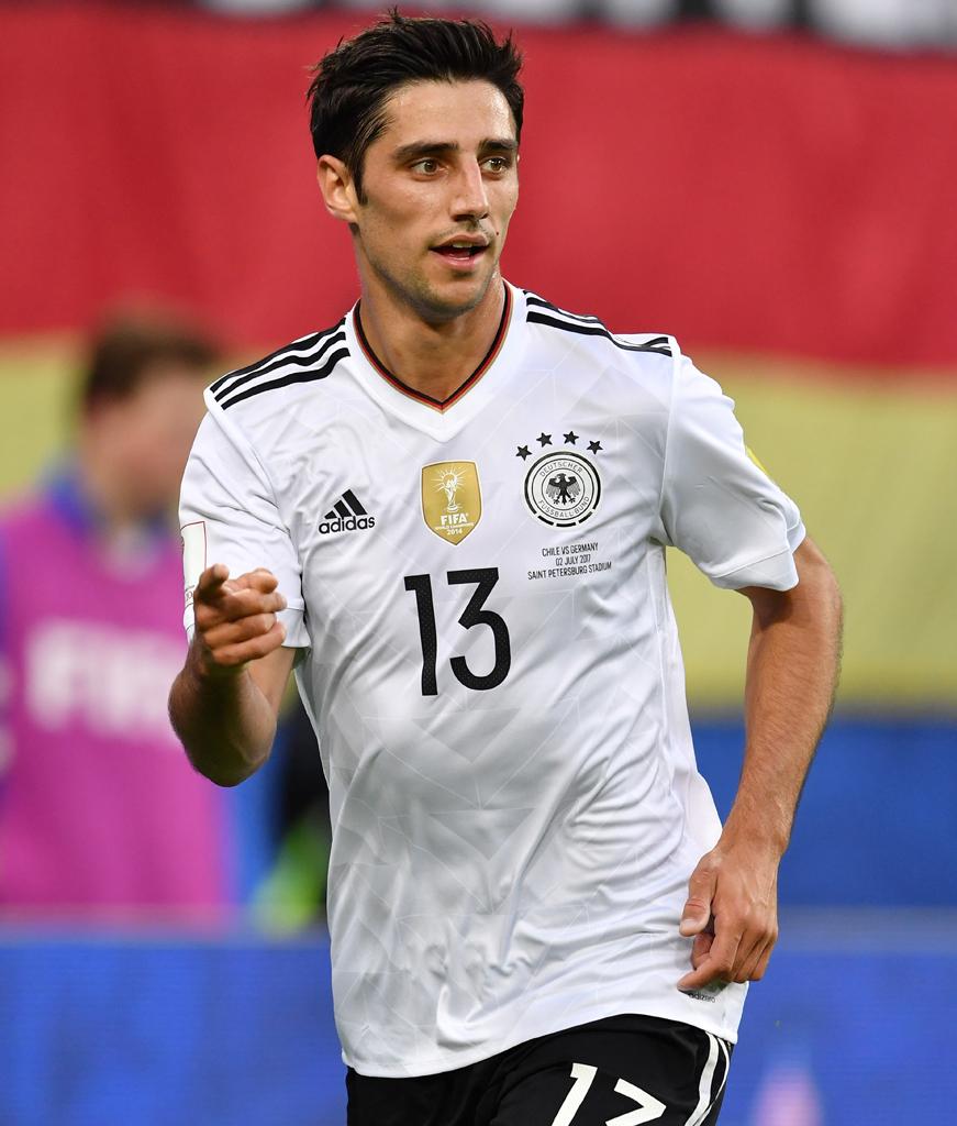 NIKEと衝撃契約のドイツ代表、「adidasと歴史を作った」5つのユニフォーム｜写真6