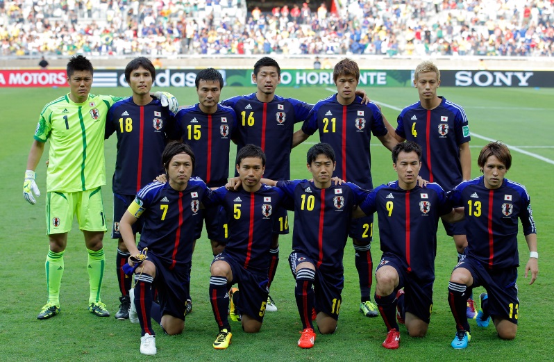 日本代表新ユニフォーム 「黄色背番号」が復活！過去の“2つ”と比較する｜写真3