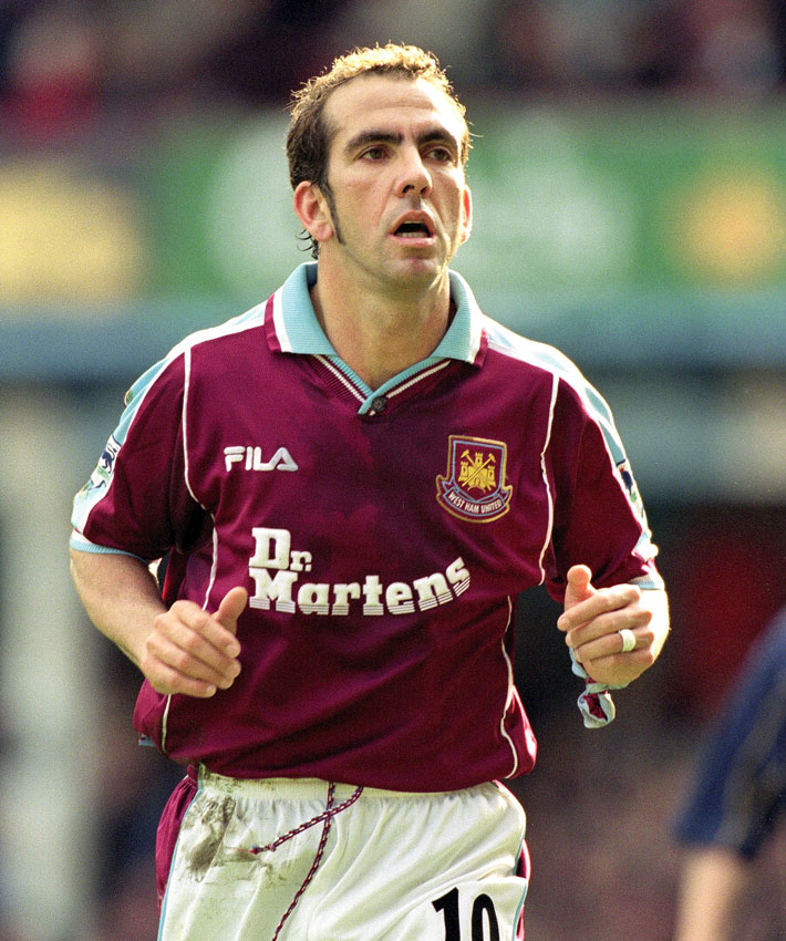 祝・成人の日！今でも着たい「20年前のプレミアリーグ」ユニフォーム10選｜写真6