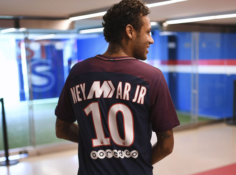 NIKEマーキュリアル×PSG！ネイマール＆エンバペの限定ユニフォームが登場｜写真5