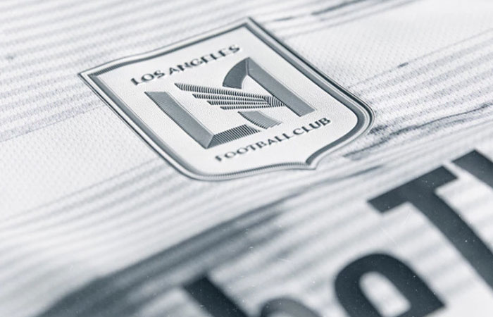 ロサンゼルスFC、2019新ユニフォームを発表！今季も「YouTube TV」に｜写真4