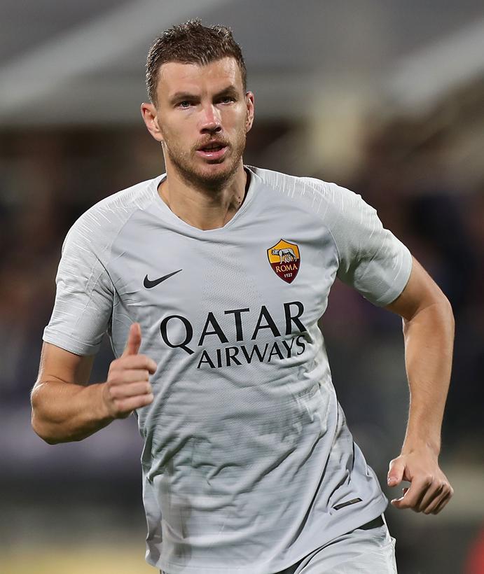 来季はNew Balanceに！ローマの「最高にかっこいいNIKEユニフォーム」7選｜写真5