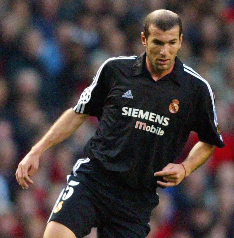 レアル・マドリー、「歴代最強のブラック・デザイン」7選｜写真2