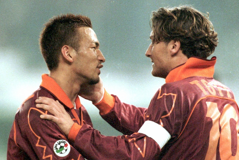 ビッグクラブ移籍を「結果」で勝ち取った9名の日本人｜写真9