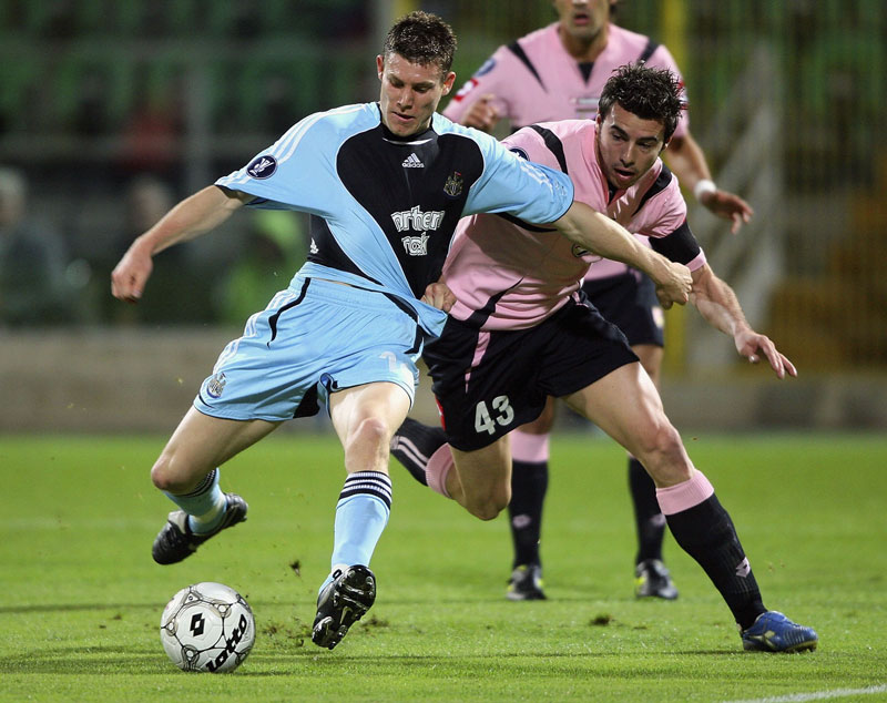 武藤のニューカッスル、歴代カッコいい「チェンジキット」5選｜写真7