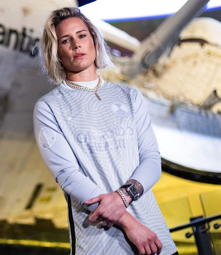 これは美しい！アメリカ女子チーム、「星の彼方」の新ユニフォームを発表｜写真5