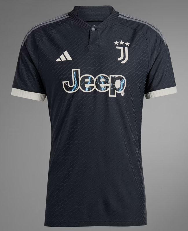 スポンサーロゴなし！adidasから『LFSTLRユニフォーム』が登場　今季サードユニを「街着モードにリ・デザイン」｜写真4