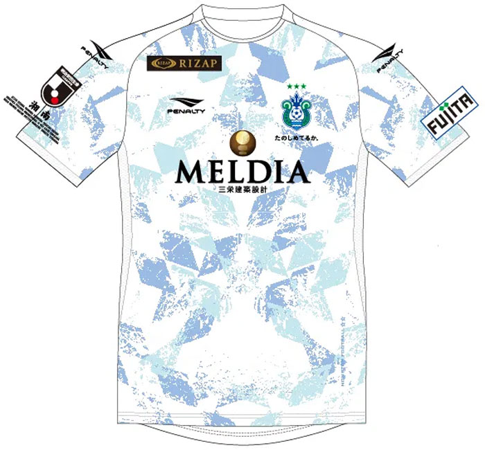 独断と偏見で選ぶ！2021年のJ1「最高にかっこいいユニフォーム」10選｜写真5