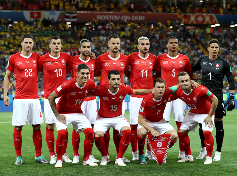 マニアは永久保存版！Ｗ杯全チーム「集合写真まとめ」GS第1節｜写真20