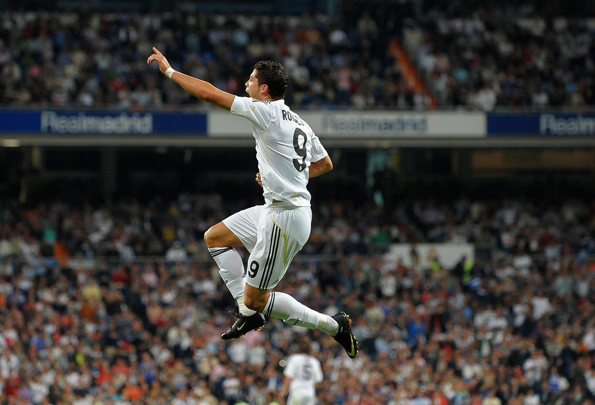 リーグデビュー後「最速で50ゴールに到達した」超絶ストライカーTOP10｜写真9