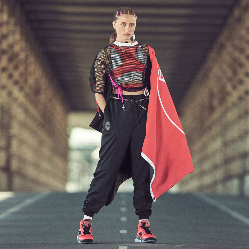 「ジョーダン×PSG」待望の第2弾！ファッショナブルな新作スニーカーが登場｜写真9