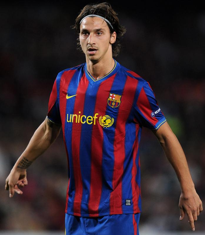 祝・40歳記念！イブラヒモヴィッチの歴代「かっこいいユニフォーム姿」10選｜写真4