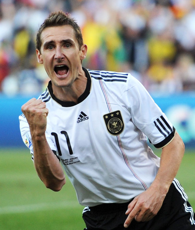 W杯で“宿敵”イングランドを撃破！ドイツ代表「2010ホーム」ユニフォーム｜写真4