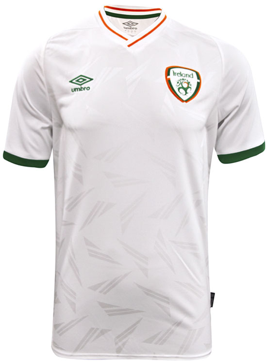 アイルランド代表、2021新ユニフォームを発表！「UMBROがサプライヤーに復活」｜写真4