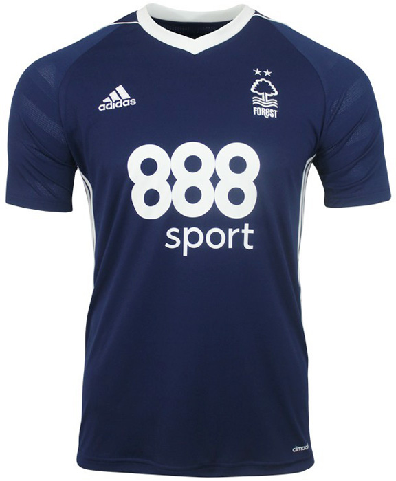 FA杯でアーセナルに勝利！古豪ノッティンガムの2017‐18ユニフォーム｜写真5