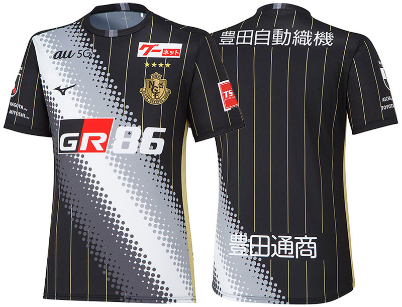 今年もBEAMSとコラボ！名古屋グランパス、「鯱の大祭典2022」ユニフォームを発表｜写真4