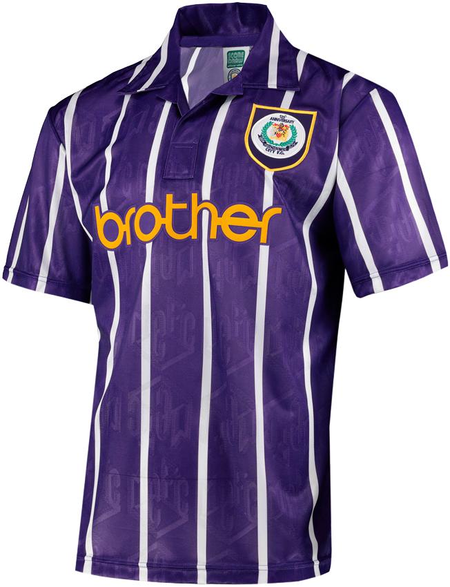 マンチェスター・シティ、人気の「brother」レトロジャージ！昔のユニも見る｜写真3