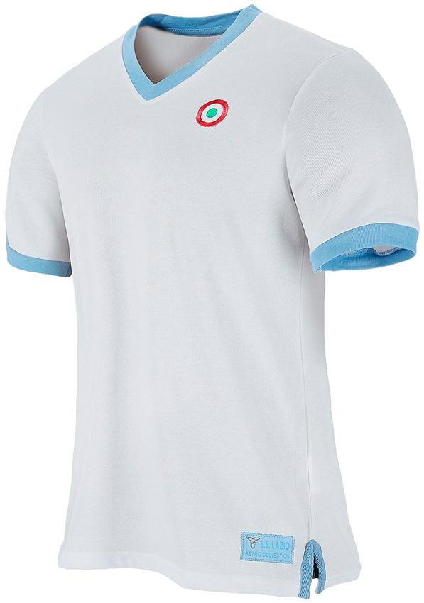 古めも魅力的！ラツィオ、「レトロすぎるユニフォーム＆ジャケット」｜写真3