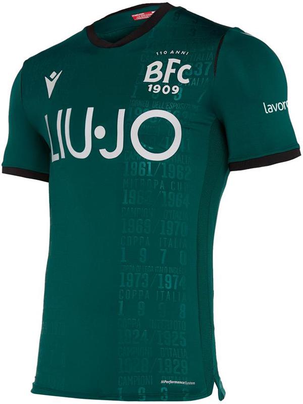 ボローニャが美しくも斬新な新ユニを発表！何度も見てしまう「中毒性デザイン」にハマる｜写真5