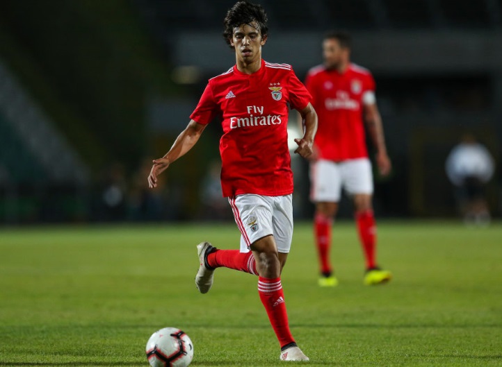 「プレミアクラブが1月に獲得すべき8人のクリエイティブMF」｜写真7