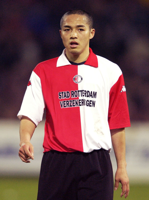 最高に縁起が良さそうな「紅白のユニフォーム」7選｜写真2