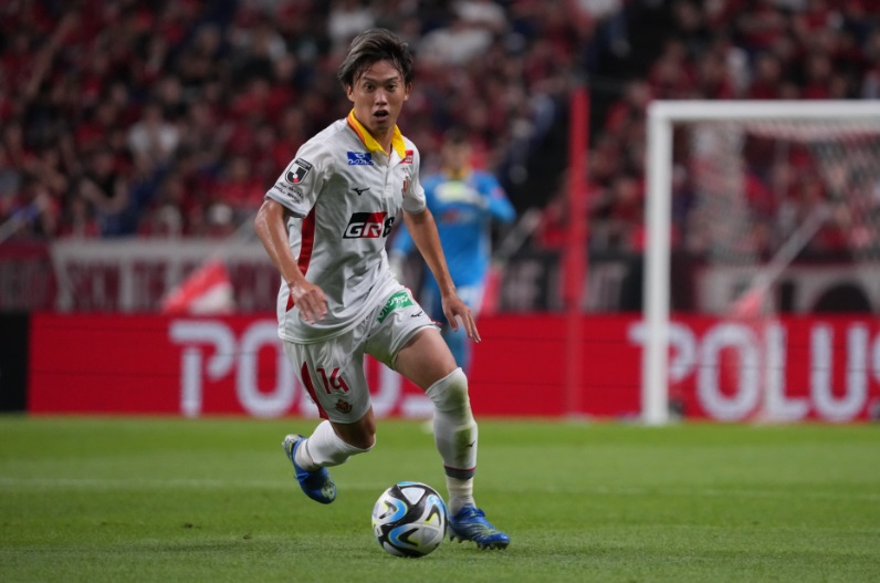 2024年Jリーグ、欧州から見た市場価値が最も高い日本人9人｜写真5