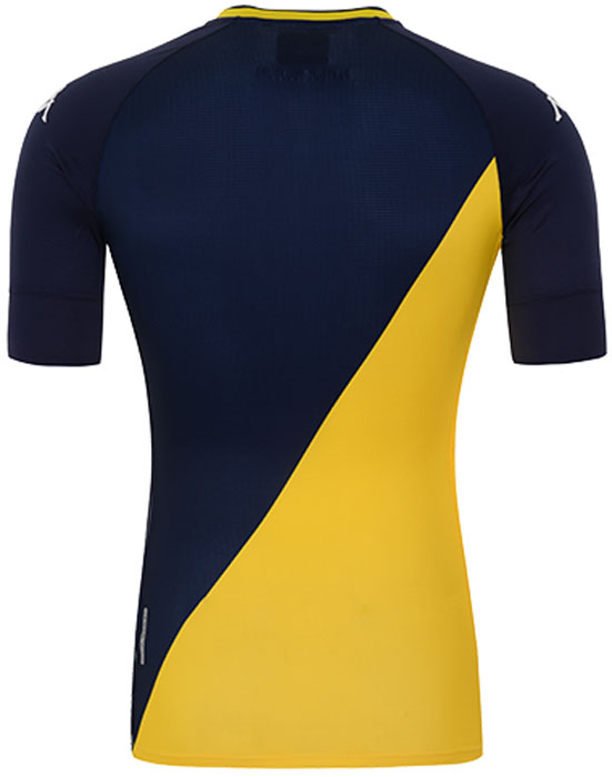 モナコ、2020-21新ユニフォーム登場！裏に「公妃デザインの証明付き」｜写真5