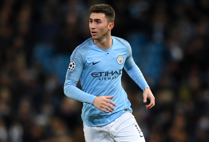 近年最も「冬移籍」にお金を使っているクラブTOP10｜写真6