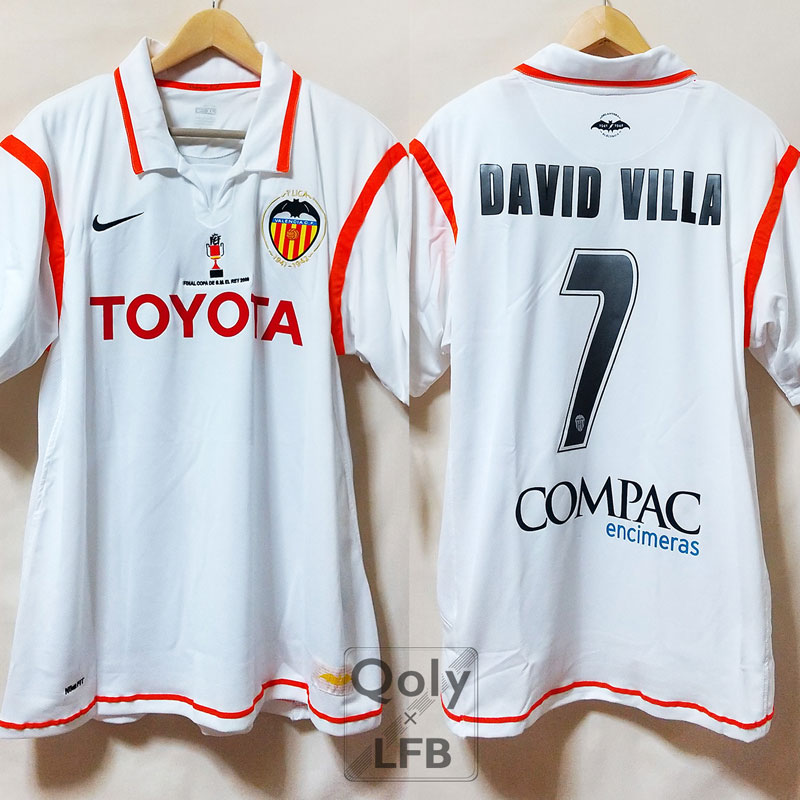 元神戸ビジャも戴冠！バレンシア、国王杯優勝の「2007-08ホーム」ユニフォーム｜写真5