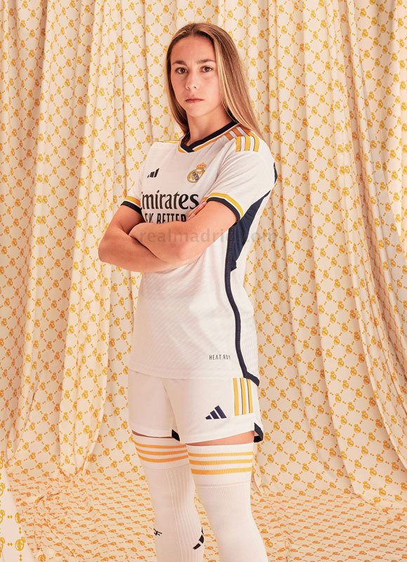 レアル・マドリー、23-24新ユニ発表！復活の「オレンジゴールド×ネイビー」その意味とは｜写真8