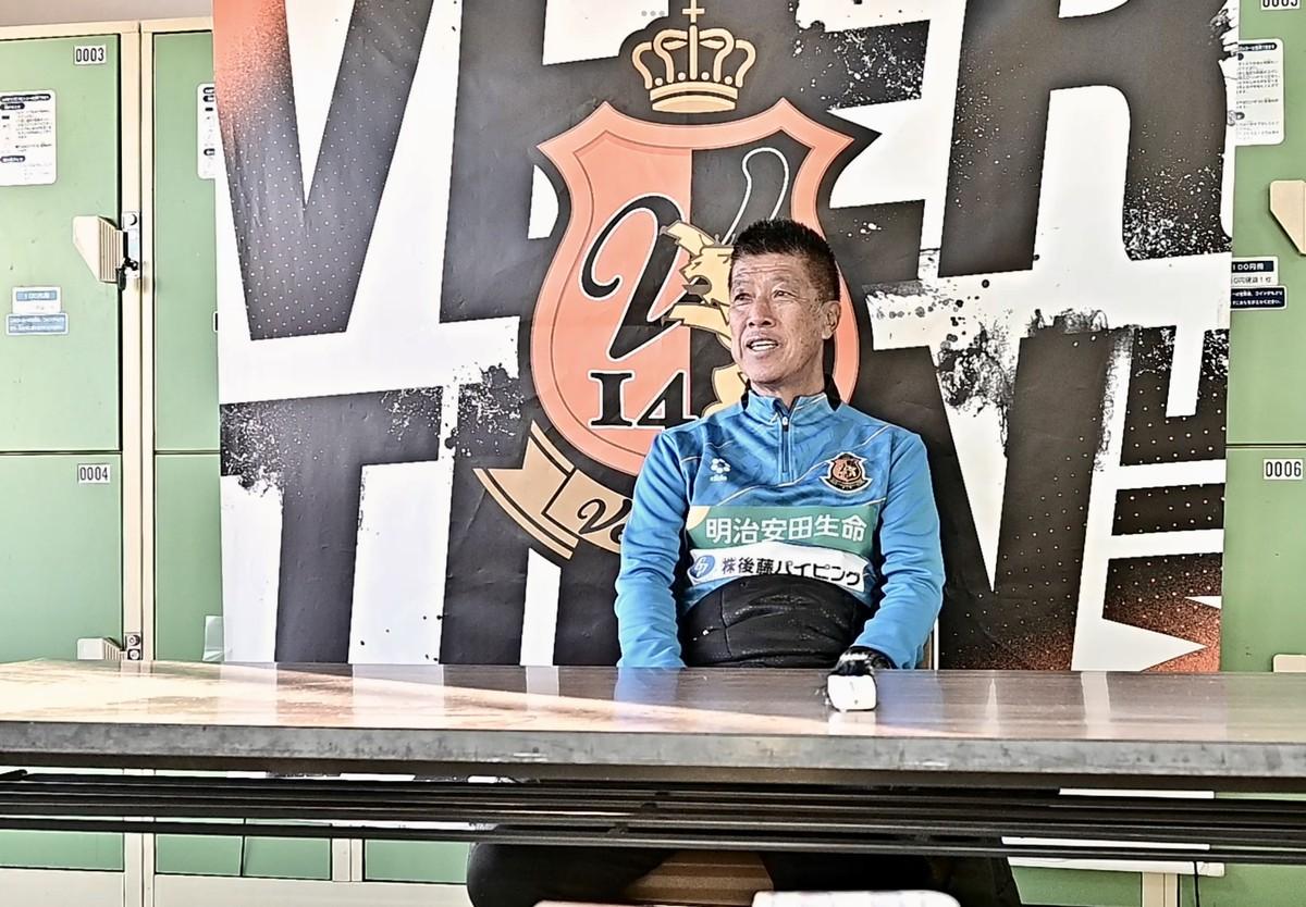【現地取材】ヴィアティン三重が持つ「JFL最高のポテンシャル」 樋口靖洋監督が感じた「結果とスタイル」の葛藤｜写真4