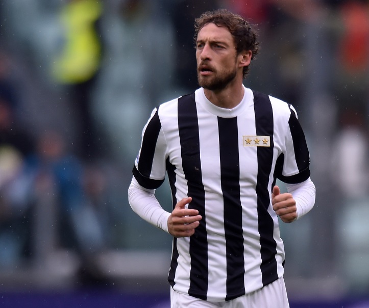 日本代表も！サッカー史上最高の「超シンプルデザインユニフォーム」TOP11｜写真14