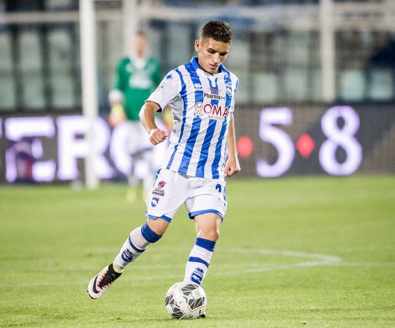 「昔は細かったのにムキムキになった」9選手、写真を比べる｜写真12