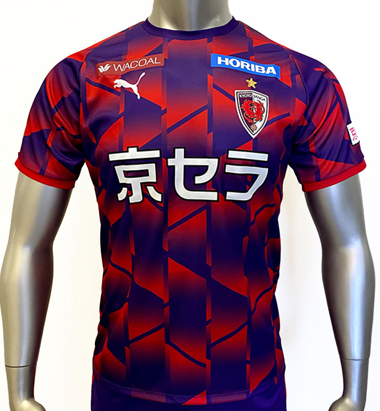スイスイ見れる！2021年のJ2全チーム「ホームユニフォーム」まとめ｜写真16