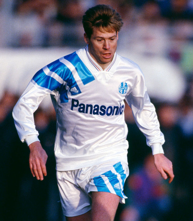 日本企業が胸スポンサー！「有名10チームのユニフォームをたくさん見る」｜写真15