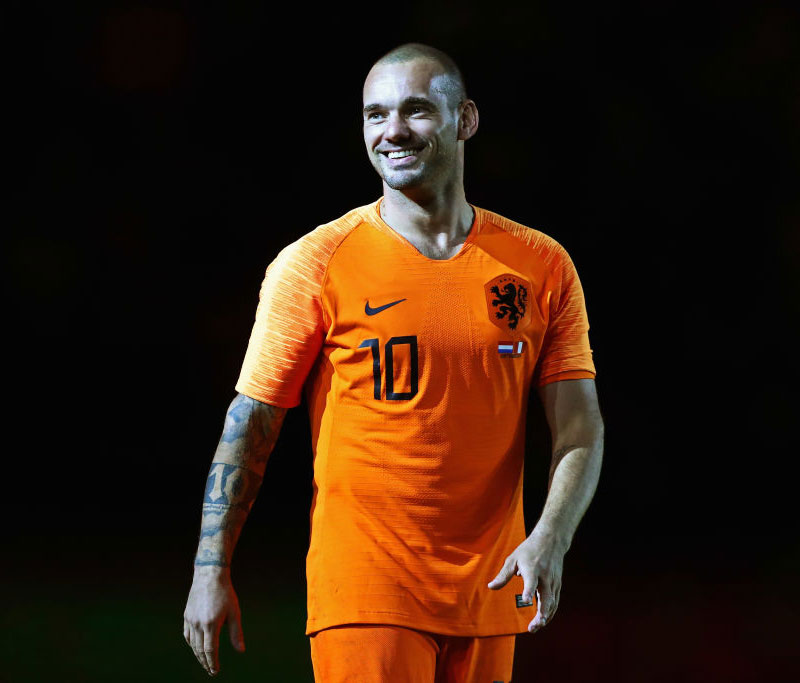 スナイデルのオランダ代表引退を「9つのオランイェ」で追憶する｜写真18