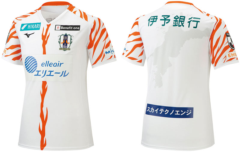 愛媛FC、2021新ユニフォームを発表！デザインは「未来への一本道」｜写真4