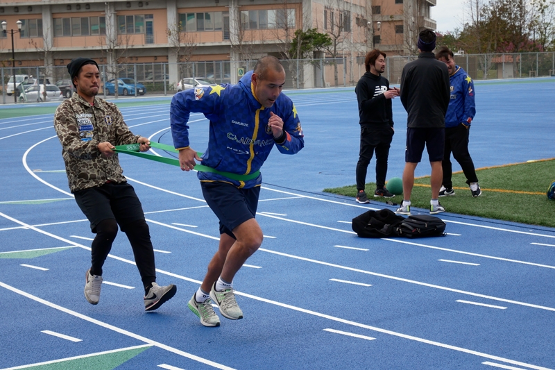 オーナー兼監督兼選手…高原直泰、「沖縄SV」での挑戦を聞く｜写真5